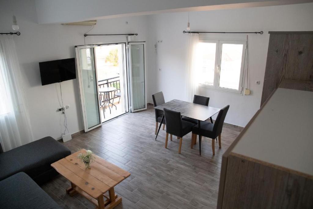 Sea View House Matina Appartement Neápolis Buitenkant foto
